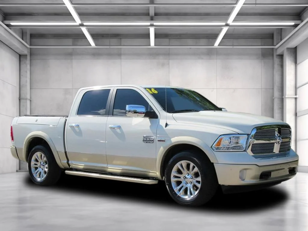 2016 RAM 1500 Laramie Longhorn Crew Cab 5'7's photo
