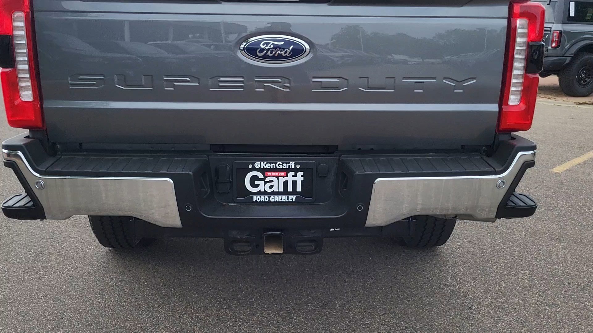 Certified Used 2025 Gray Metallic Ford LARIAT image 23