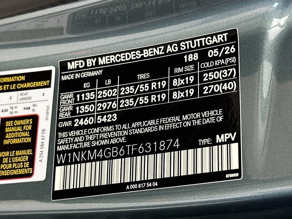 New 2026 Verde Silver Metallic Mercedes-Benz GLC 300 image 68