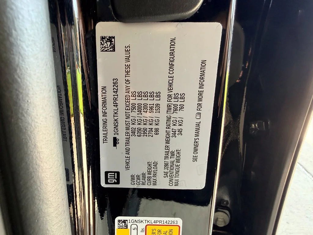 Used 2023 Black Chevrolet High Country image 46