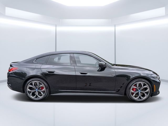 Used 2024 Black BMW M50 image 2