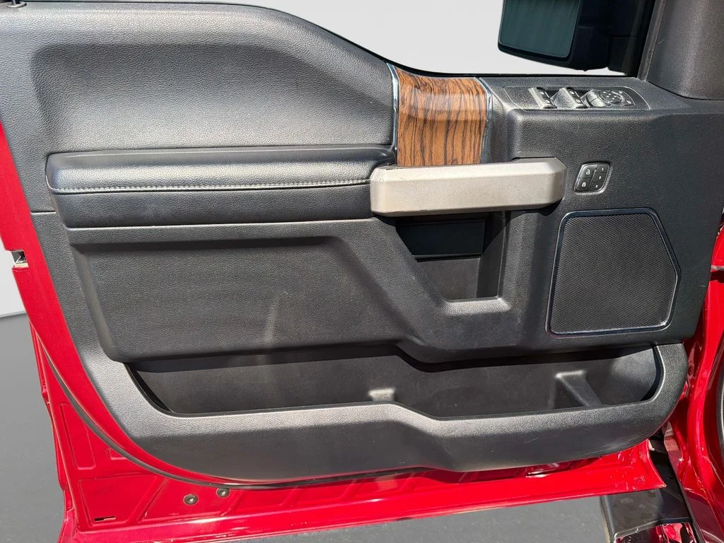 Used 2020 Red Ford Lariat image 18