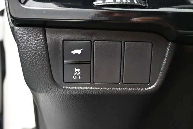 Used 2024  Honda Sport Touring image 31