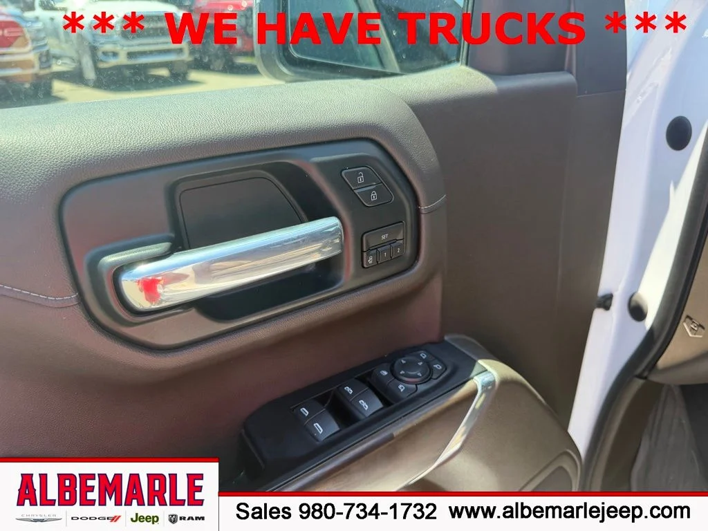 Used 2020 White GMC SLT image 14