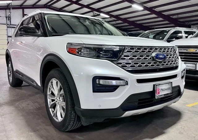 2020 Ford Explorer Limited RWD's photo