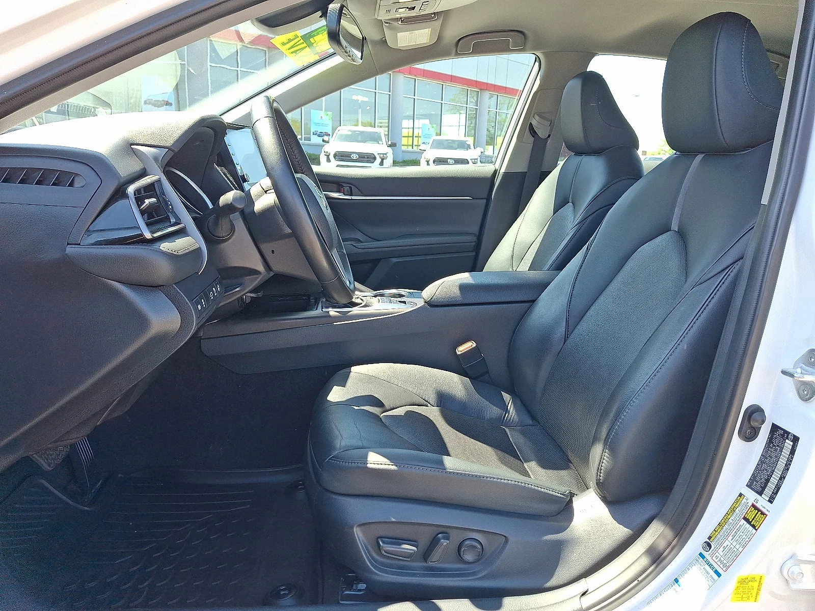 Used 2024 Wind Chill Pearl - 089 Toyota XLE image 14