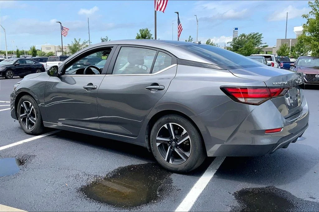 Used 2024 Gray Nissan SV image 2