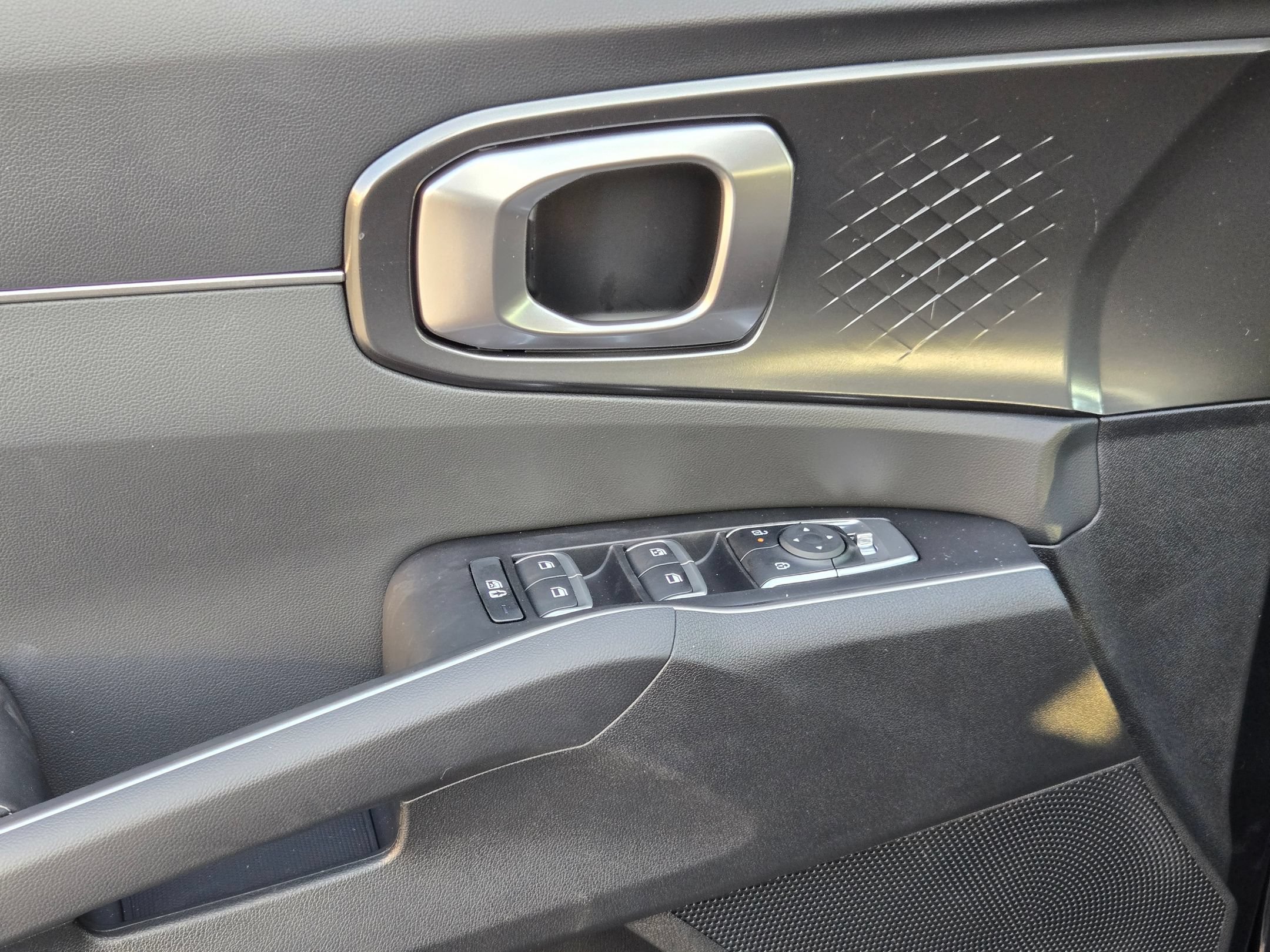 New 2026 Panthera Metal Kia LX image 16