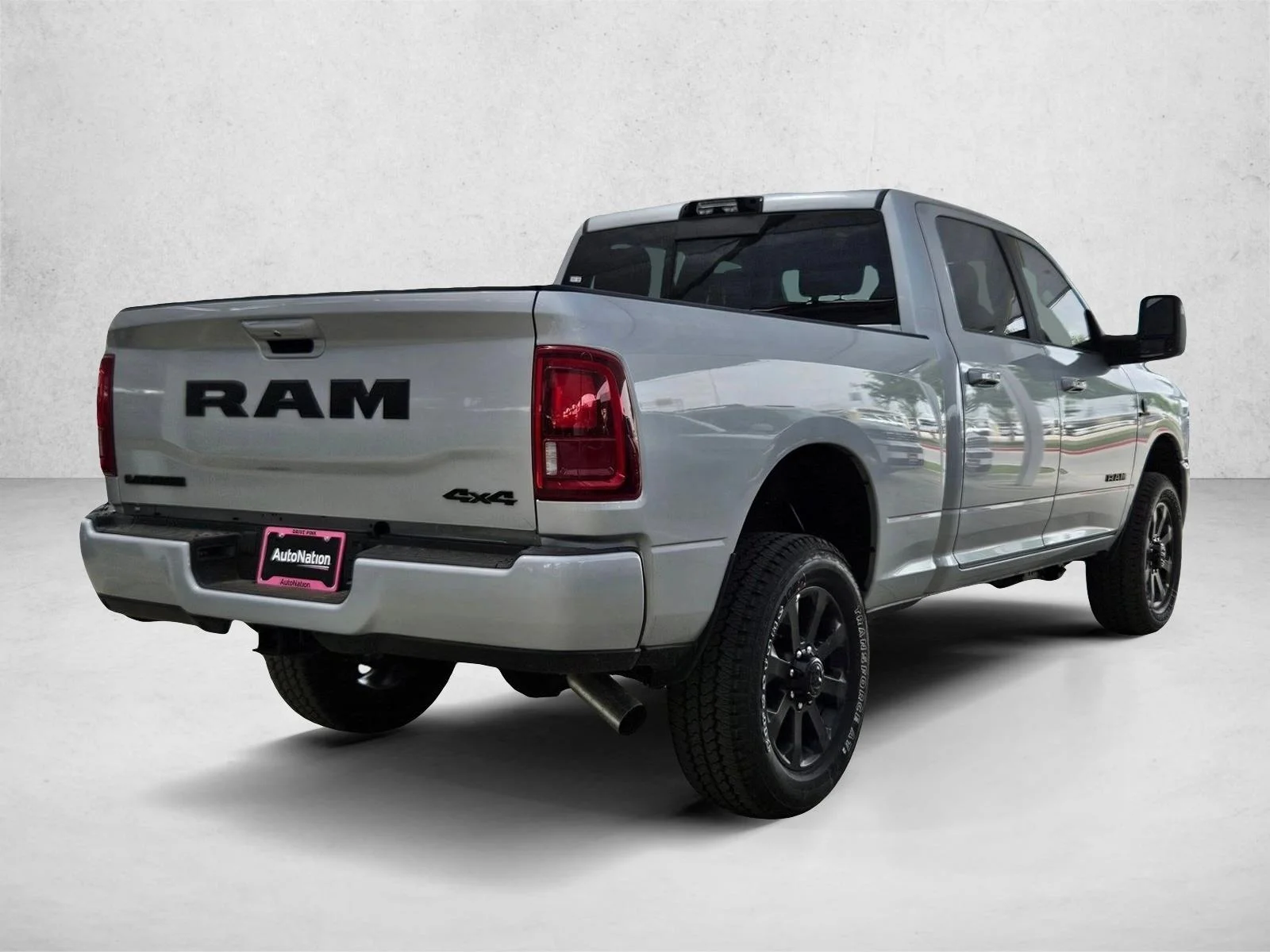 New 2026 Silver-Zynith Exterior Paint RAM Laramie image 2