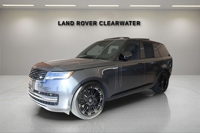 2025 Land Rover Range Rover SE