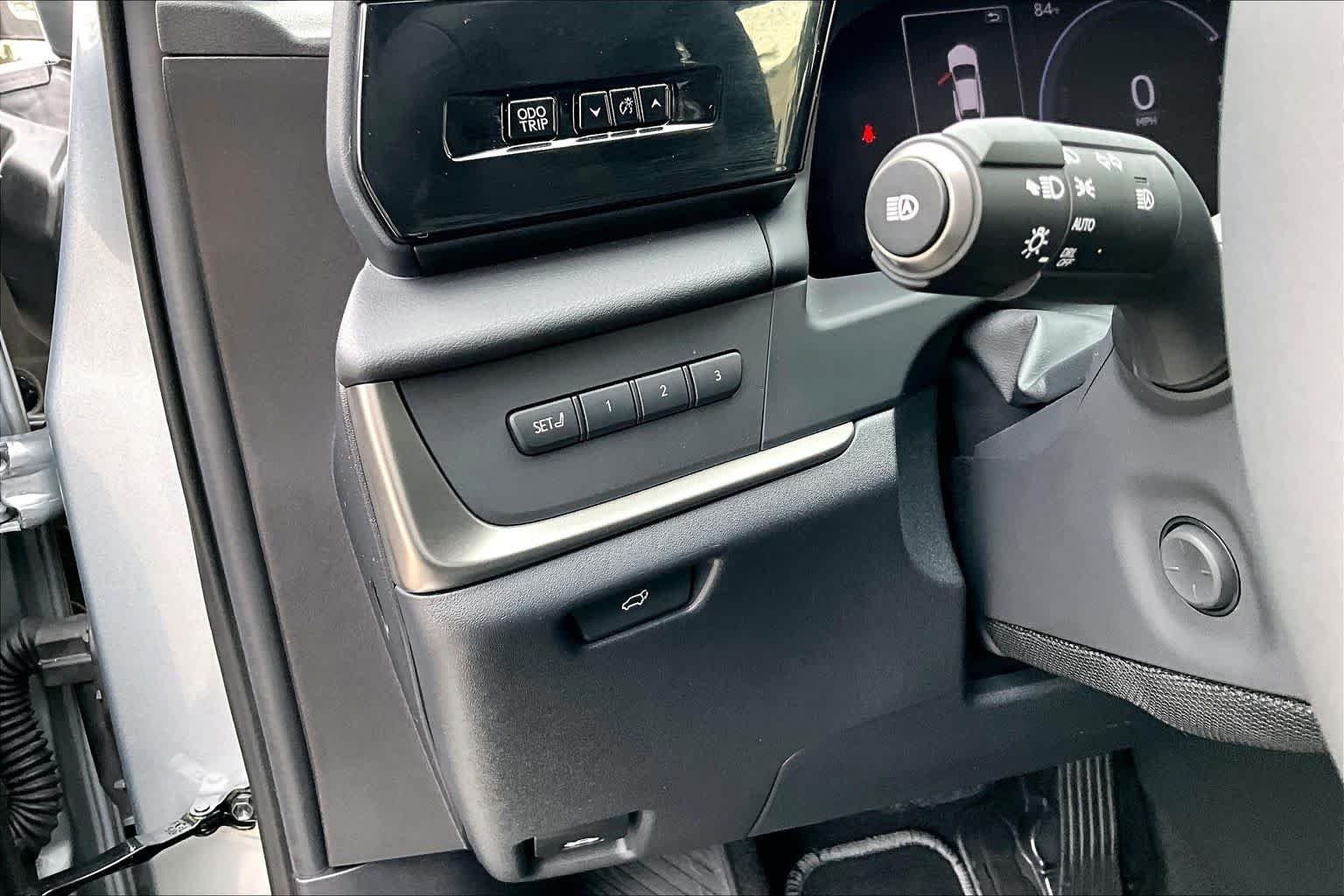 Used 2026 Iridium Lexus Premium image 33