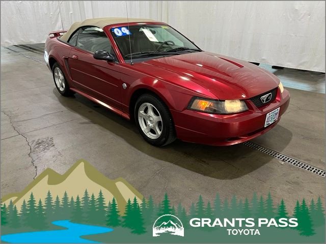 2004 Ford Mustang V6