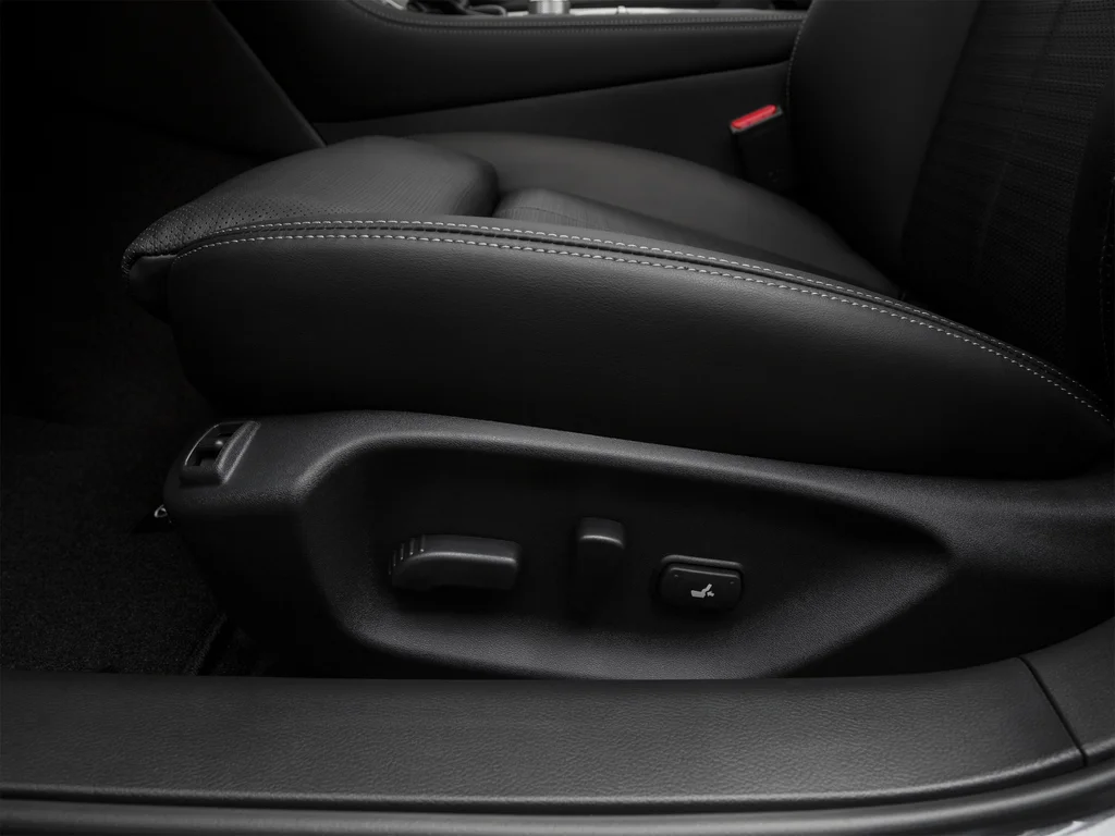 Used 2017 Gray INFINITI Sport image 27