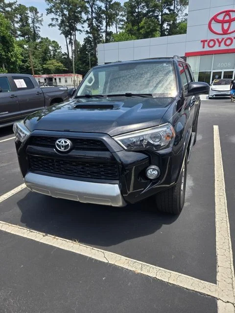 2016 Toyota 4Runner Trail 4x4 V6's photo