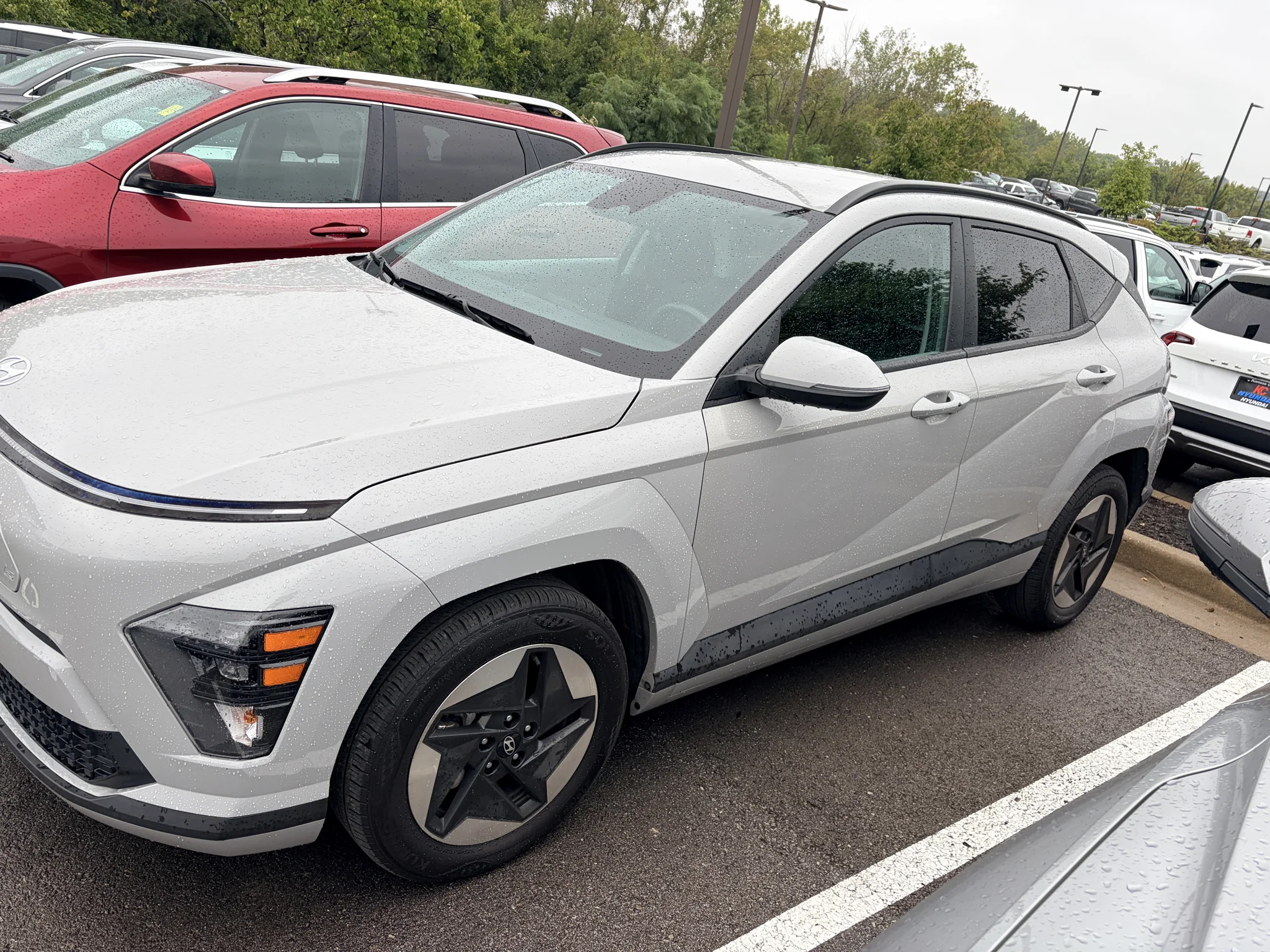 Used 2024 Cyber Gray Metallic Hyundai SEL image 2