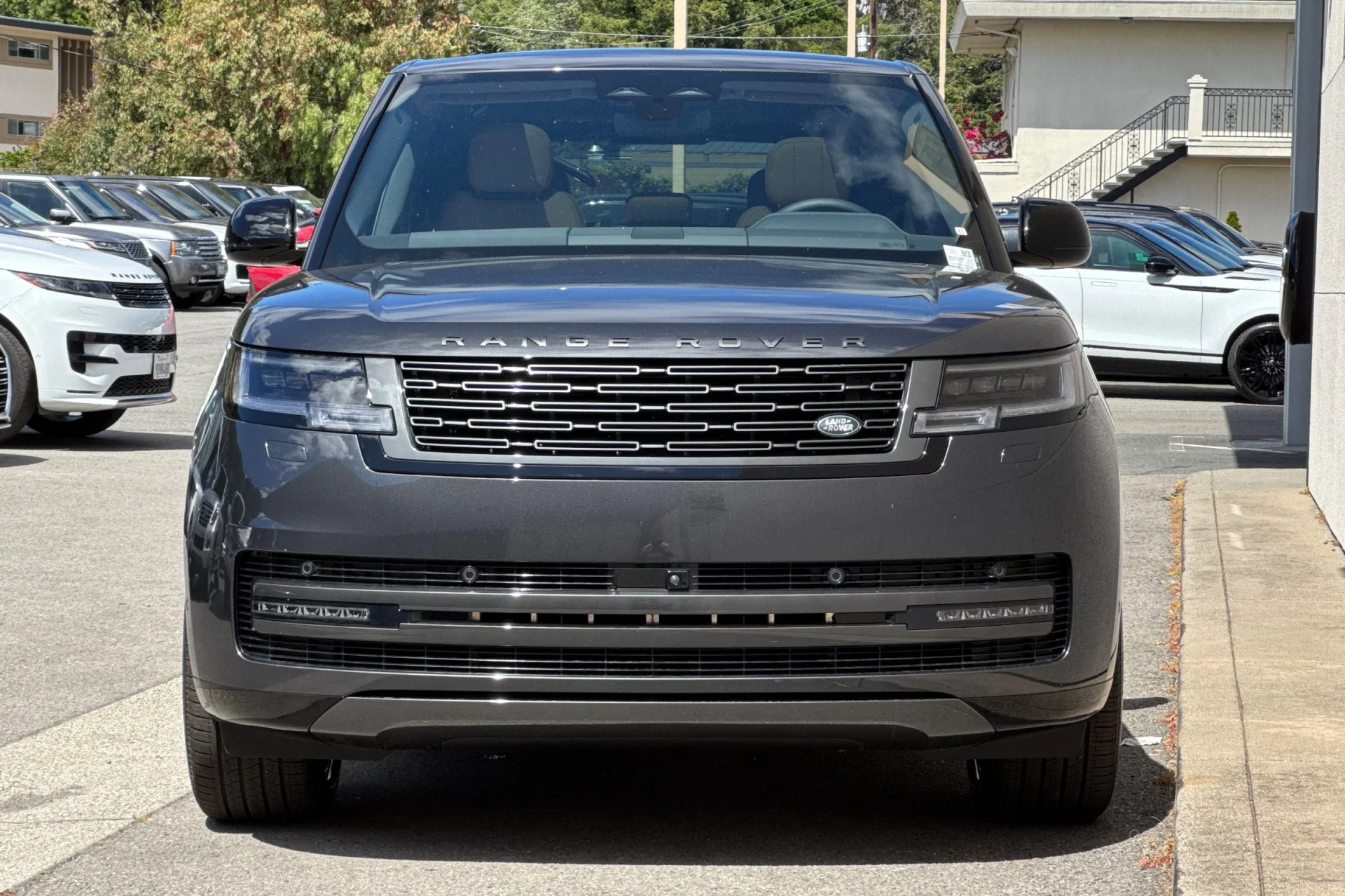 New 2026 Carpathian Grey Land Rover SE image 10
