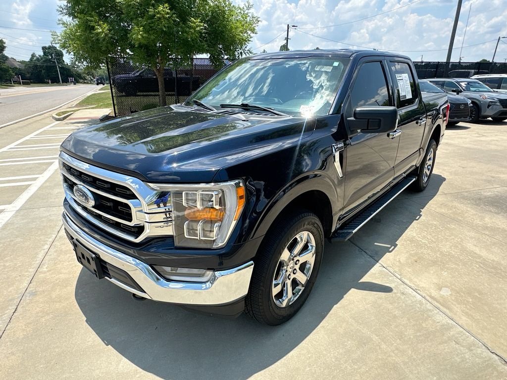 Used 2022 Blue Ford XLT image 4