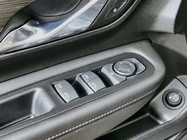2023 GMC Terrain SLE - Photo 9