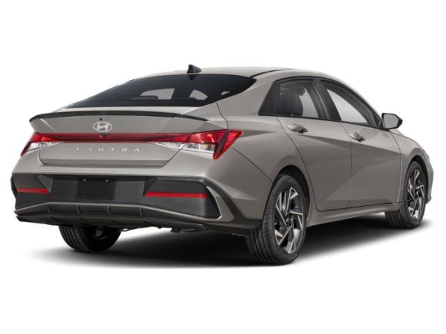 Used 2025 Ultimate Red Hyundai SEL Sport image 5