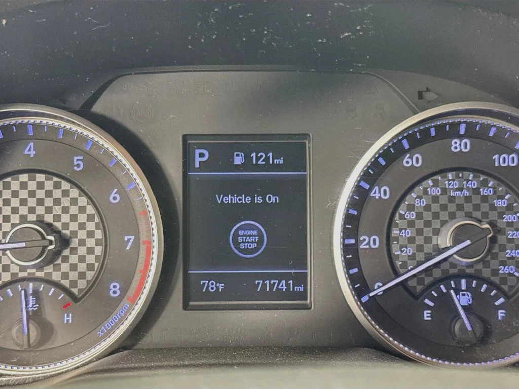 Used 2019 Machine Gray Hyundai Value Edition image 15