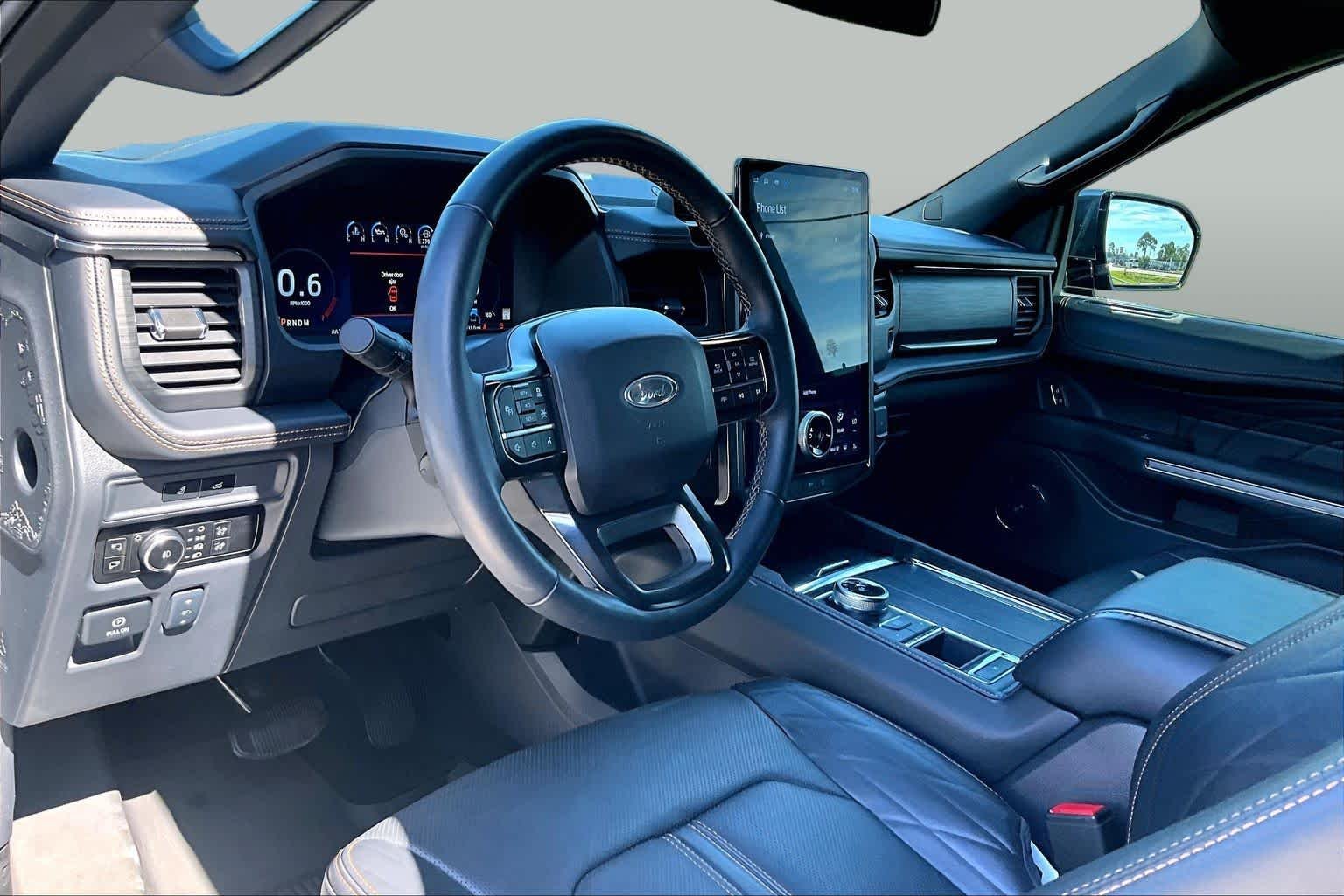 Used 2024 Agate Black Metallic Ford Platinum image 18