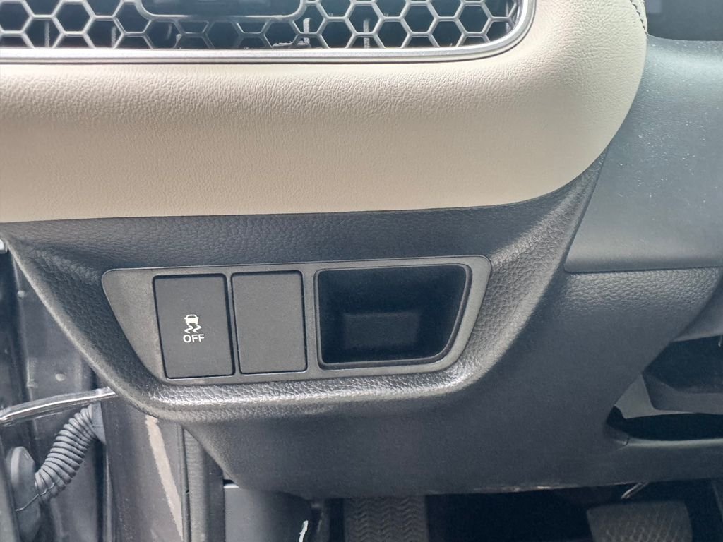 Used 2026 Gray Honda EX-L image 27