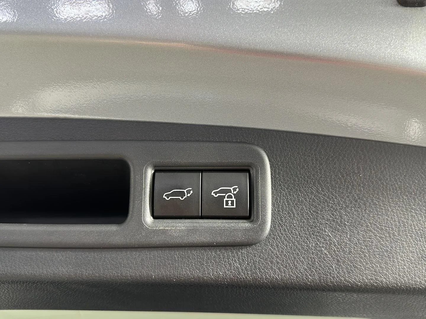 Used 2023 Nebula Gray Pearl Lexus RX 350h Premium image 24
