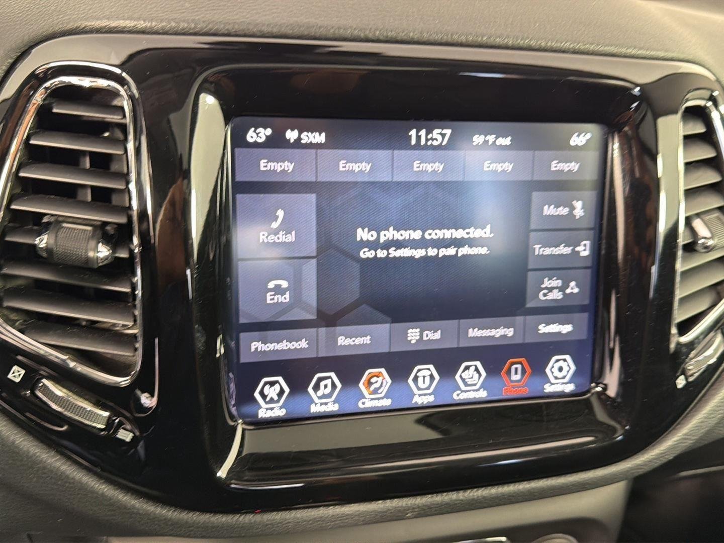 Used 2019 Granite Crystal Metallic Clearcoat Jeep Limited image 33