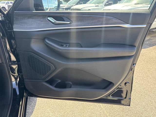 New 2026 Black Jeep Altitude image 15