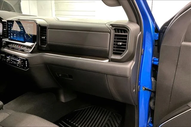 Used 2025 Riptide Blue Metallic Chevrolet LT image 19