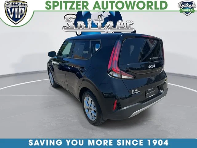 Used 2024 Black Kia LX image 7