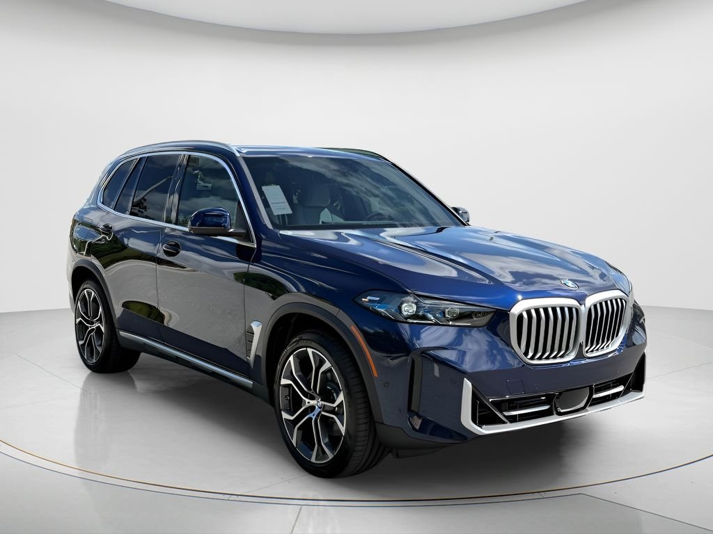 New 2026 Tanzanite Blue II Metallic BMW xDrive40i image 3