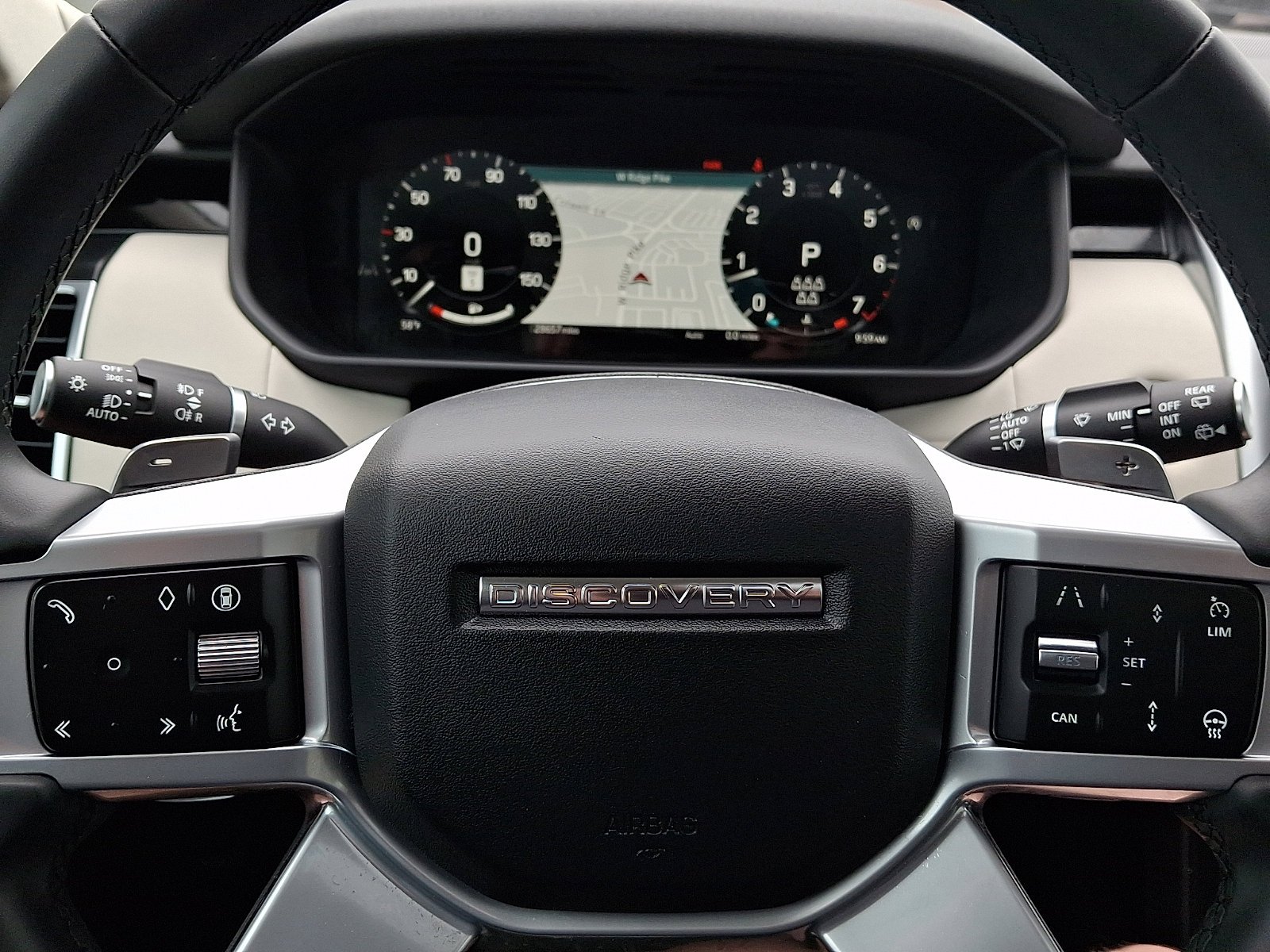 Used 2025 Black Land Rover S image 19