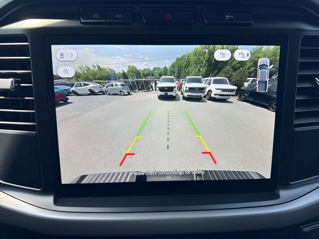 Used 2024 White Ford XL image 19