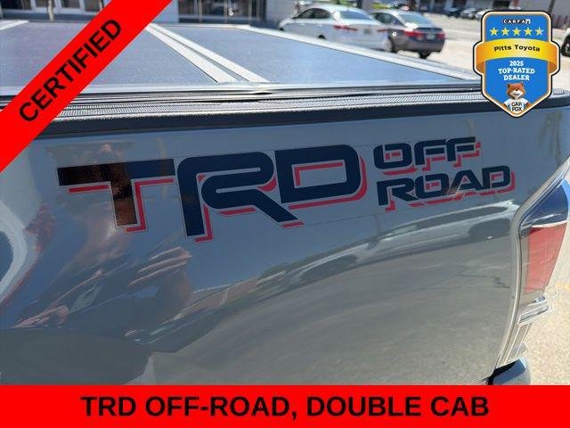 Certified Used 2022 LUNAR ROCK Toyota  image 10