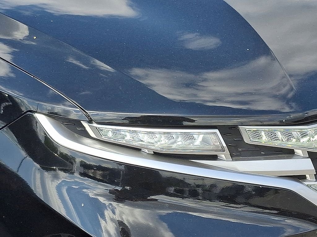 Used 2022 Black Hyundai SEL image 8