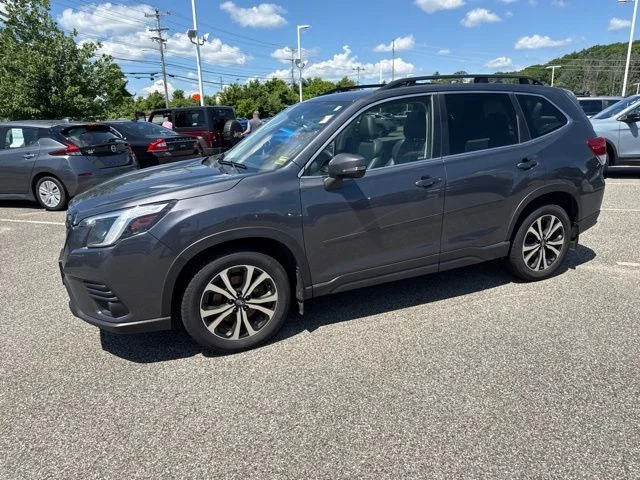 Used 2022 Gray Metallic Subaru Limited image 9