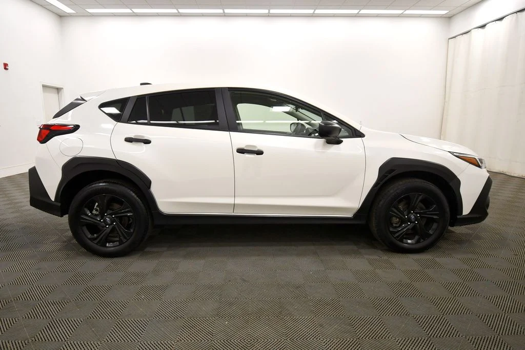 Used 2024 White Subaru Base image 9