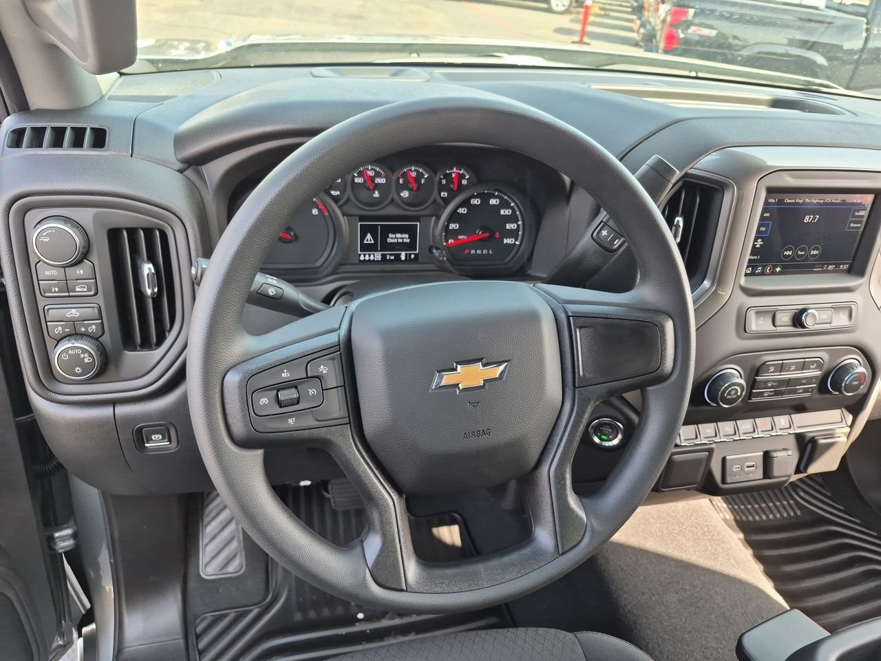 2026 Chevrolet Silverado 1500 Custom - Photo 11