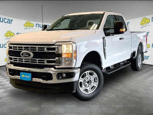 New 2026 Oxford White Ford XLT image 21