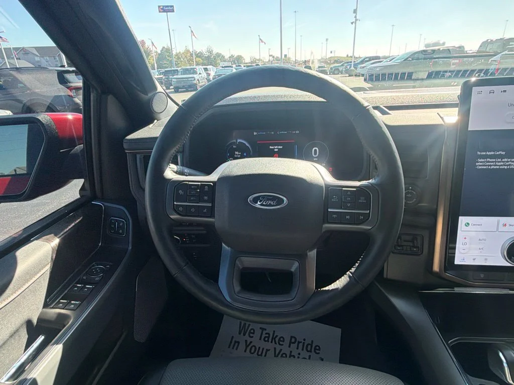 Used 2023 Red Metallic Ford Lariat image 22