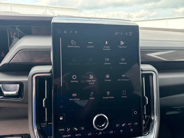 New 2026 Onyx Black GMC Elevation image 21
