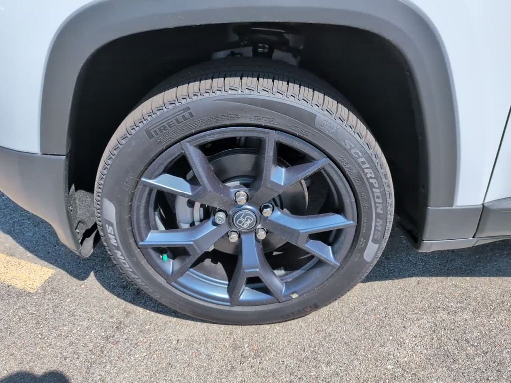 New 2026 White Jeep Laredo image 14