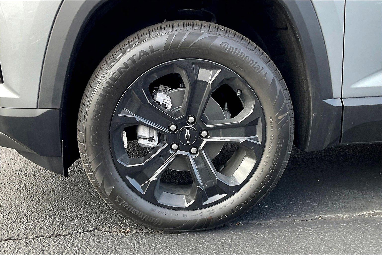 2026 Chevrolet Equinox LT - Photo 12