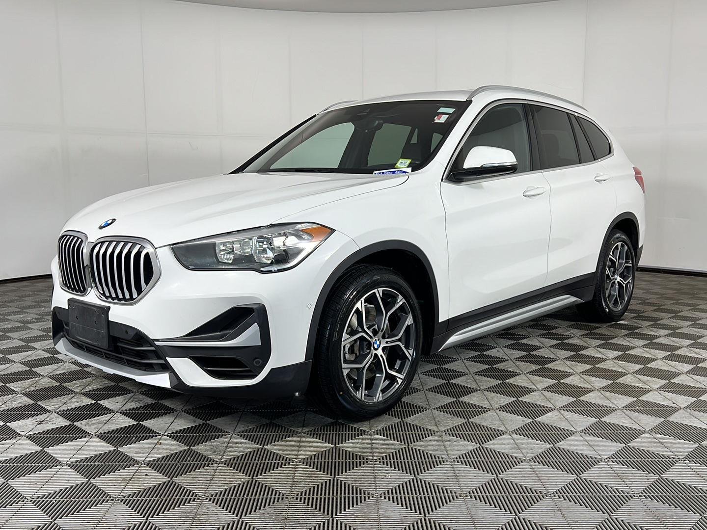 Used 2021 Alpine White BMW xDrive28i image 13