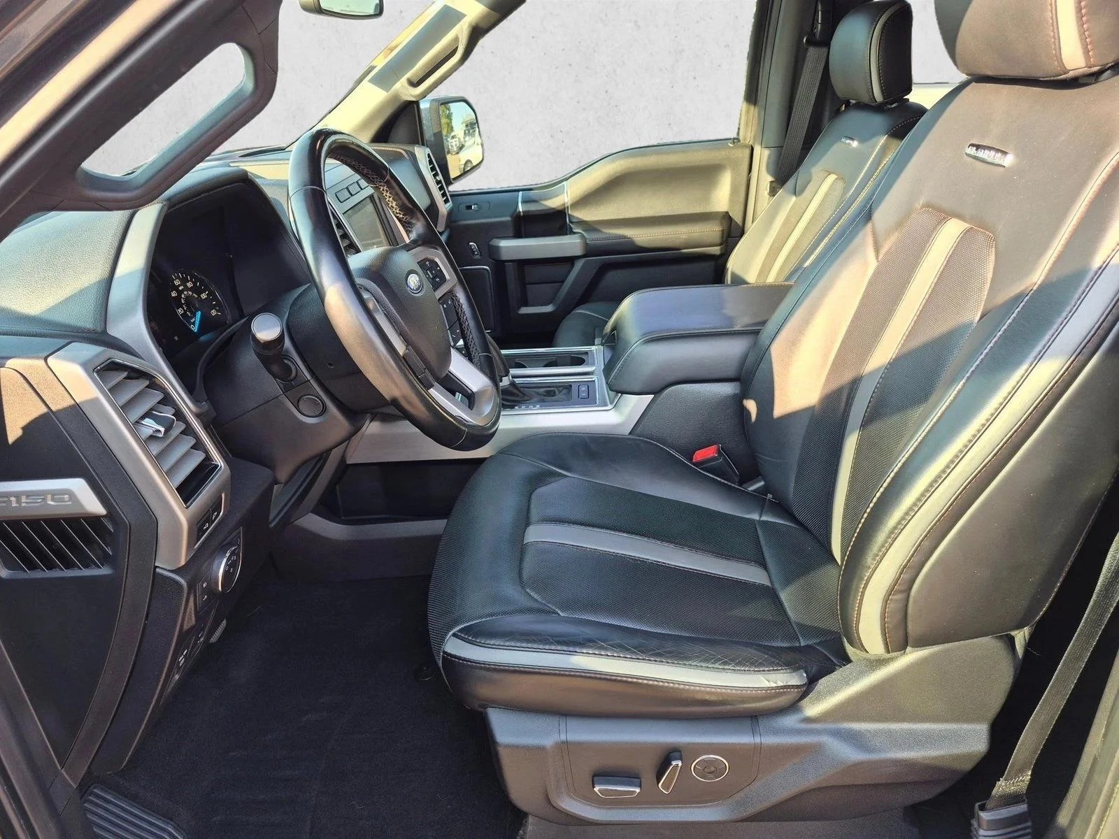 Certified Used 2018 Magnetic Metallic Ford Platinum image 15