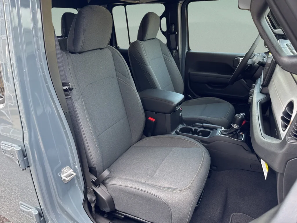2025 Jeep Gladiator Sport S - Photo 38