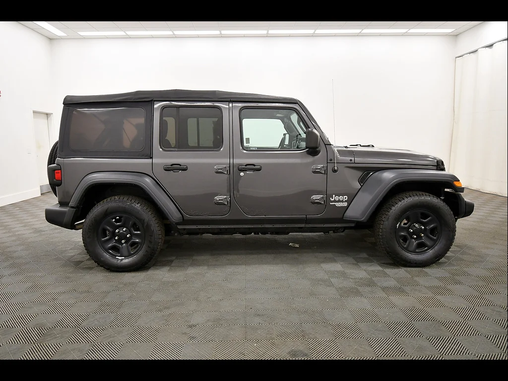 2018 Jeep All-New Wrangler Unlimited Sport - Photo 9