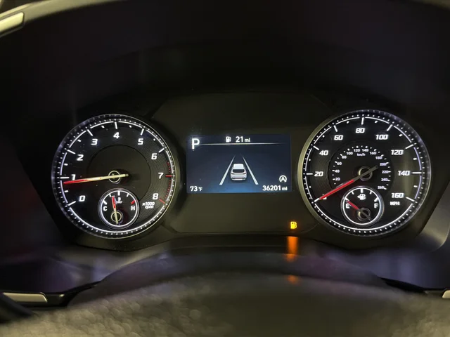 Used 2023 Silver Hyundai SEL image 24
