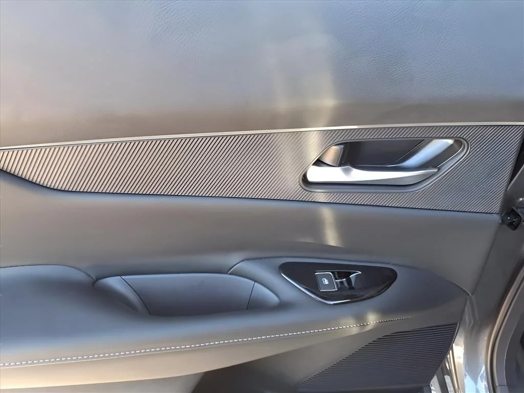 2025 Nissan Murano SV - Photo 8